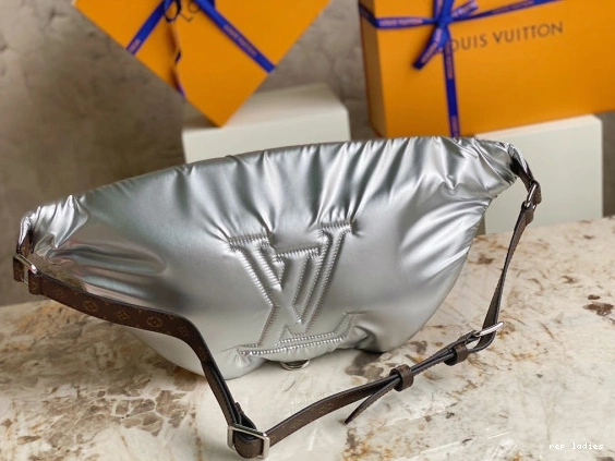 Cheap MAXI BUMBAG LOUIS VUITTON 0727